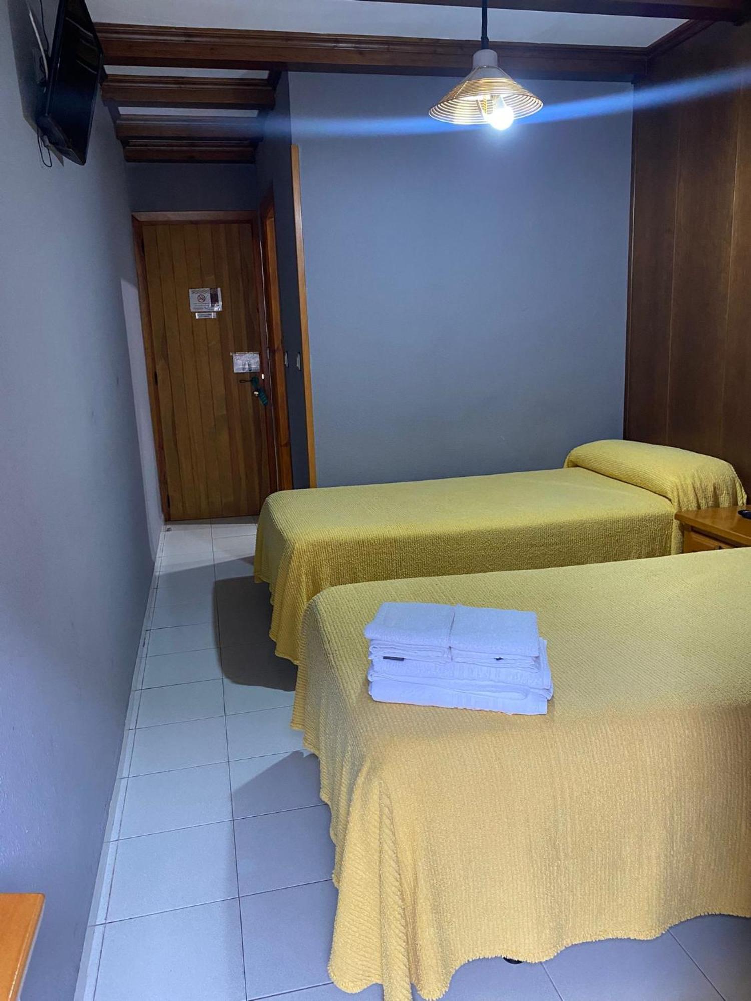 Hostal Los Valles บีเอลซา ภายนอก รูปภาพ