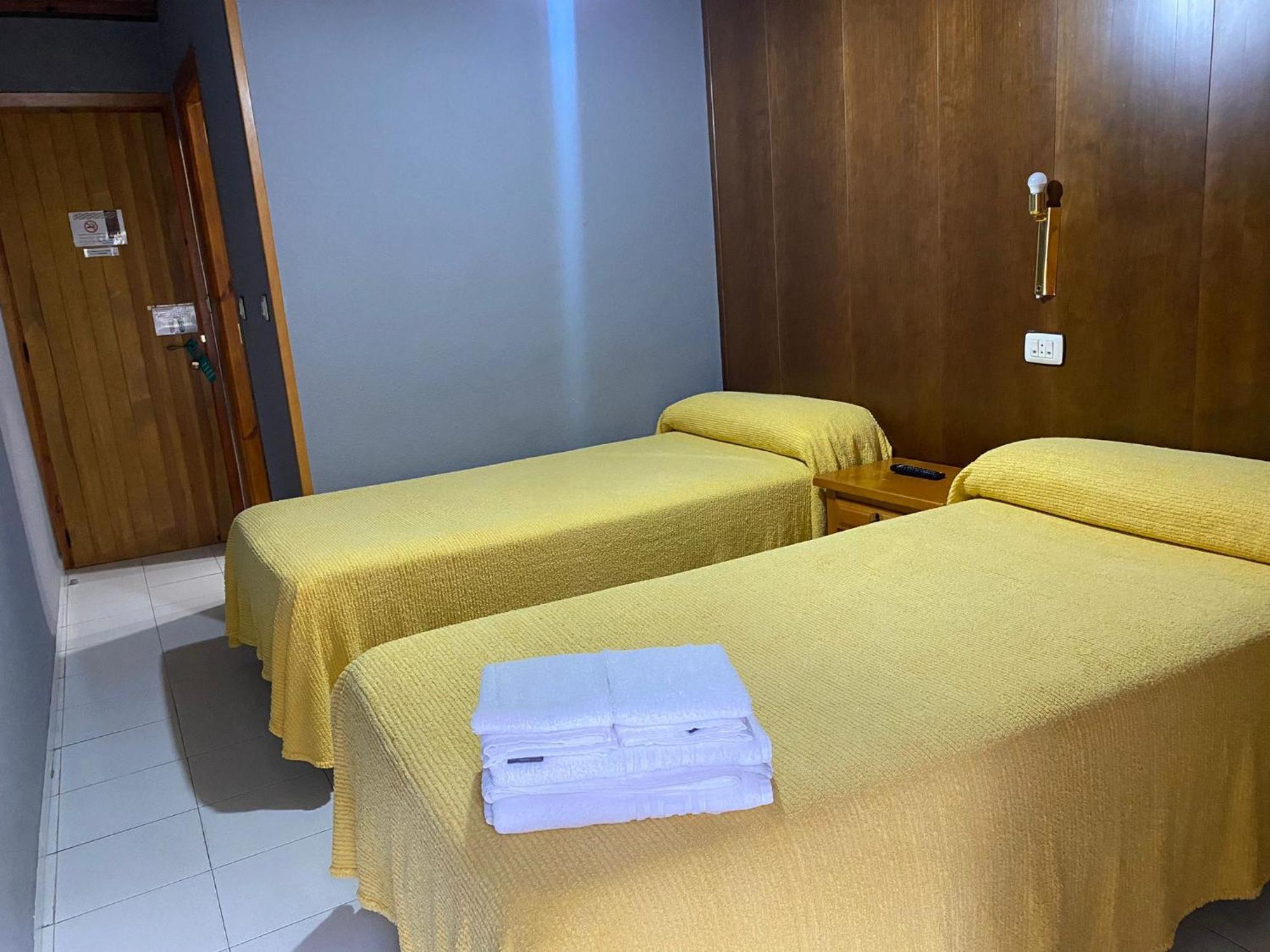 Hostal Los Valles บีเอลซา ภายนอก รูปภาพ