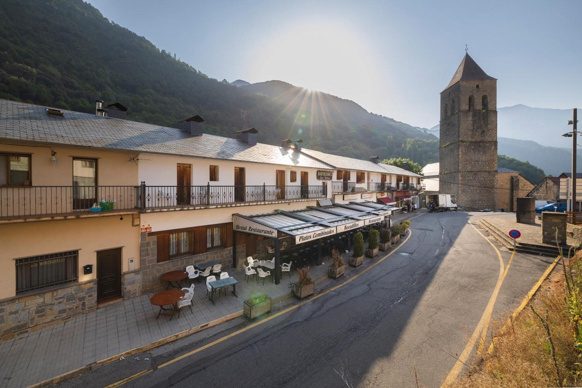 Hostal Los Valles บีเอลซา ภายนอก รูปภาพ