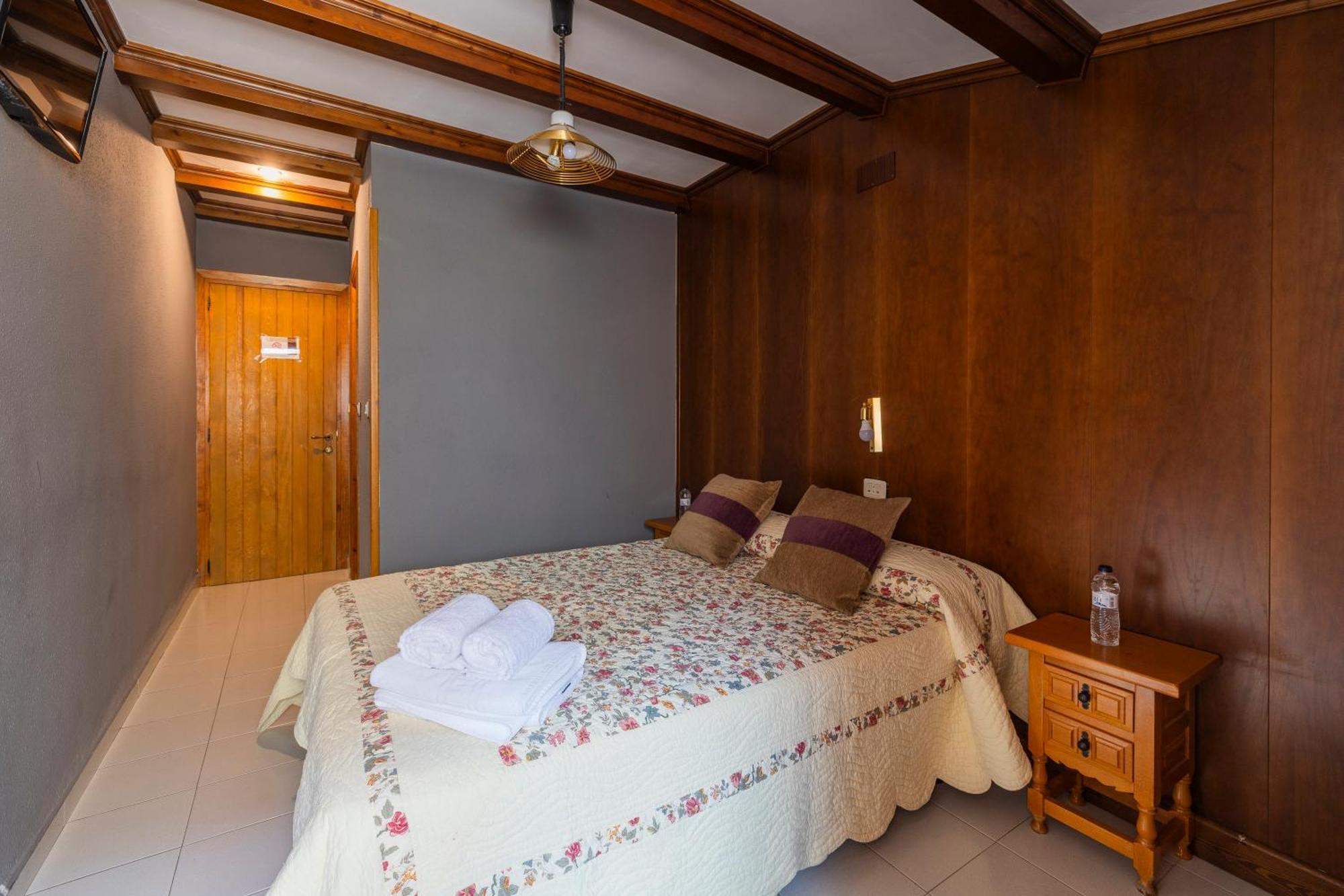 Hostal Los Valles บีเอลซา ภายนอก รูปภาพ