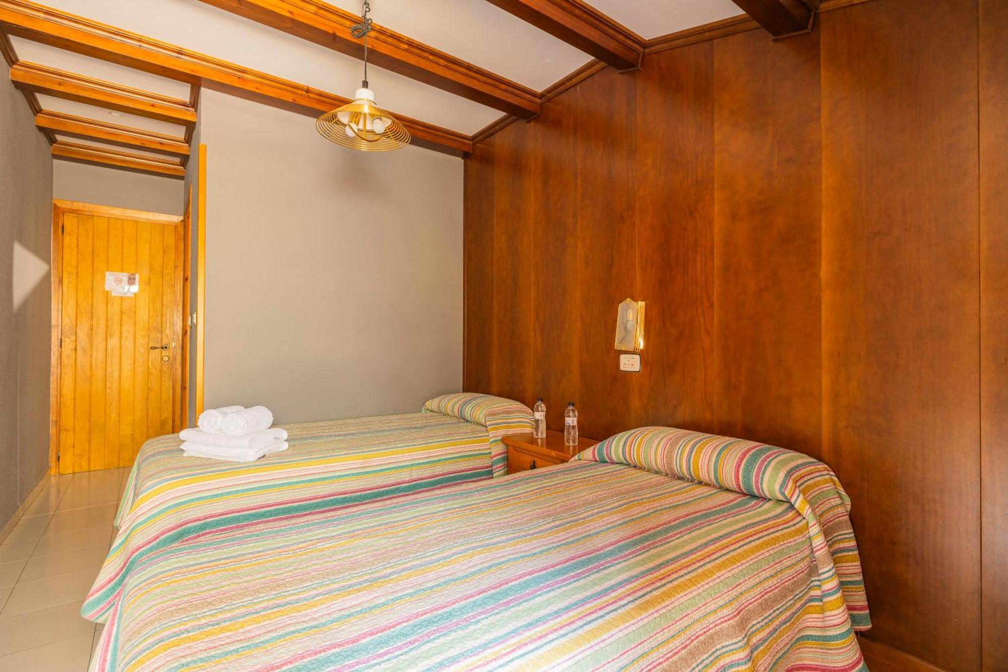 Hostal Los Valles บีเอลซา ภายนอก รูปภาพ
